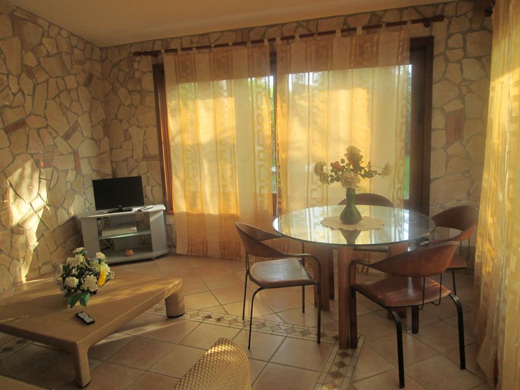 Apartmán Complesso Turistico Ricettivo L'Oasi Del Golfo Di Salerno Battipaglia Pokoj fotografie